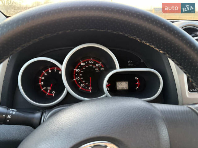 Черный Тойота Матрикс, объемом двигателя 1.8 л и пробегом 251 тыс. км за 11350 $, фото 7 на Automoto.ua