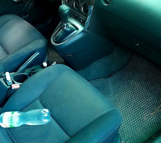 Красный Тойота Матрикс, объемом двигателя 1.8 л и пробегом 285 тыс. км за 4600 $, фото 6 на Automoto.ua