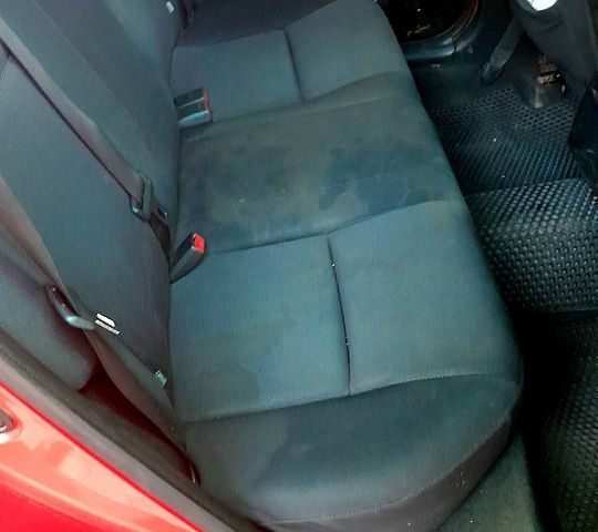 Красный Тойота Матрикс, объемом двигателя 1.8 л и пробегом 285 тыс. км за 4600 $, фото 7 на Automoto.ua