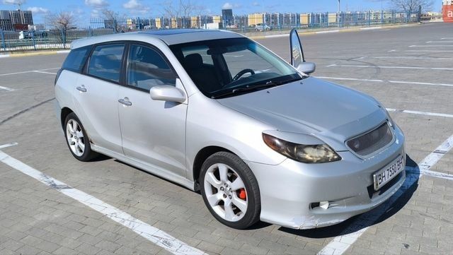 Серый Тойота Матрикс, объемом двигателя 1.8 л и пробегом 250 тыс. км за 3700 $, фото 4 на Automoto.ua