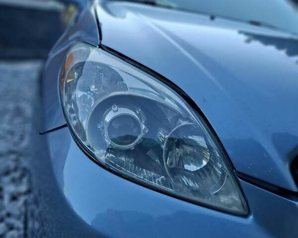 Синій Тойота Matrix, об'ємом двигуна 1.8 л та пробігом 247 тис. км за 4700 $, фото 6 на Automoto.ua