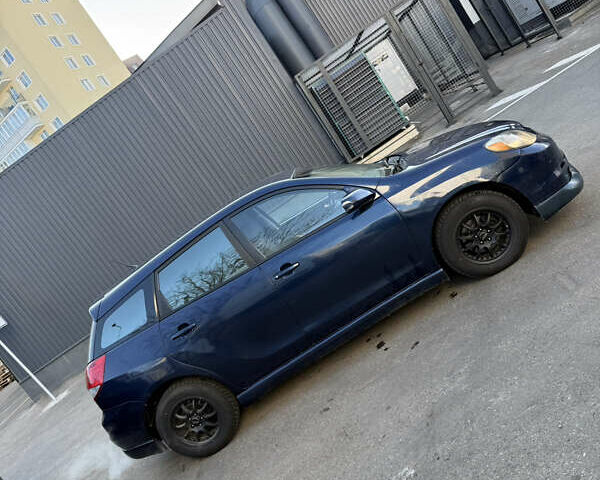 Синій Тойота Matrix, об'ємом двигуна 1.79 л та пробігом 250 тис. км за 4999 $, фото 4 на Automoto.ua