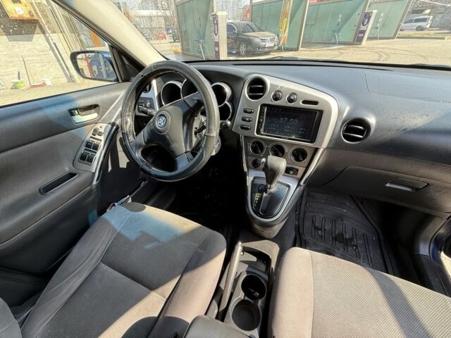 Синій Тойота Matrix, об'ємом двигуна 1.8 л та пробігом 280 тис. км за 4400 $, фото 16 на Automoto.ua