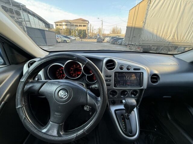 Синій Тойота Matrix, об'ємом двигуна 1.8 л та пробігом 250 тис. км за 4999 $, фото 19 на Automoto.ua