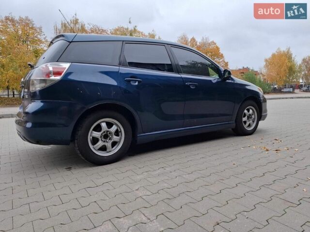 Синій Тойота Matrix, об'ємом двигуна 1.79 л та пробігом 225 тис. км за 4500 $, фото 6 на Automoto.ua