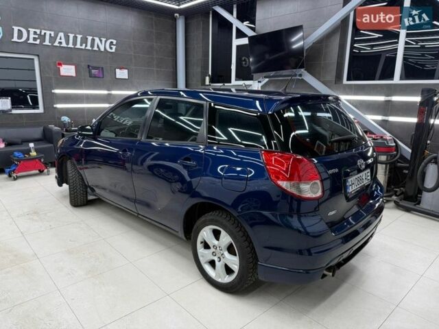 Синій Тойота Matrix, об'ємом двигуна 1.8 л та пробігом 167 тис. км за 5800 $, фото 11 на Automoto.ua