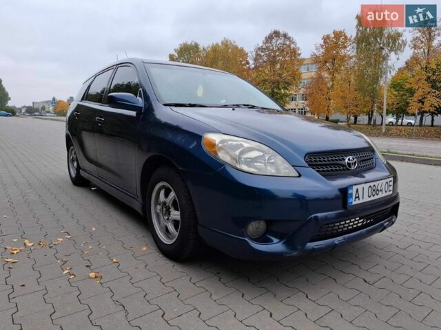 Синій Тойота Matrix, об'ємом двигуна 1.79 л та пробігом 225 тис. км за 4500 $, фото 2 на Automoto.ua