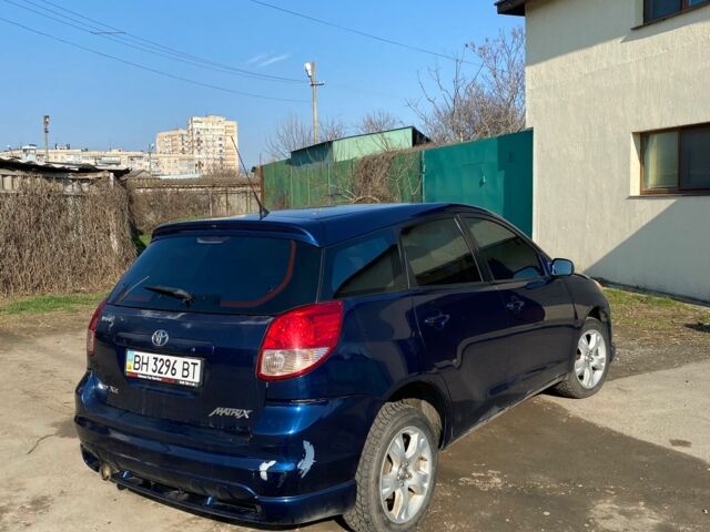Синий Тойота Матрикс, объемом двигателя 1 л и пробегом 195 тыс. км за 6000 $, фото 4 на Automoto.ua