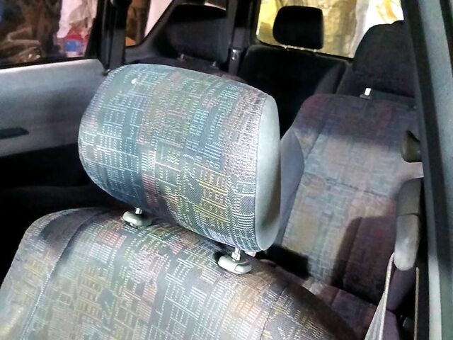 Белый Тойота Пикник, объемом двигателя 2.2 л и пробегом 600 тыс. км за 1800 $, фото 1 на Automoto.ua