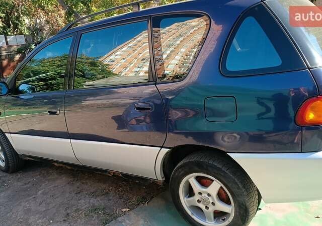 Синий Тойота Пикник, объемом двигателя 2.2 л и пробегом 320 тыс. км за 3100 $, фото 4 на Automoto.ua