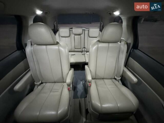 Белый Тойота Превиа, объемом двигателя 2.36 л и пробегом 182 тыс. км за 9500 $, фото 68 на Automoto.ua