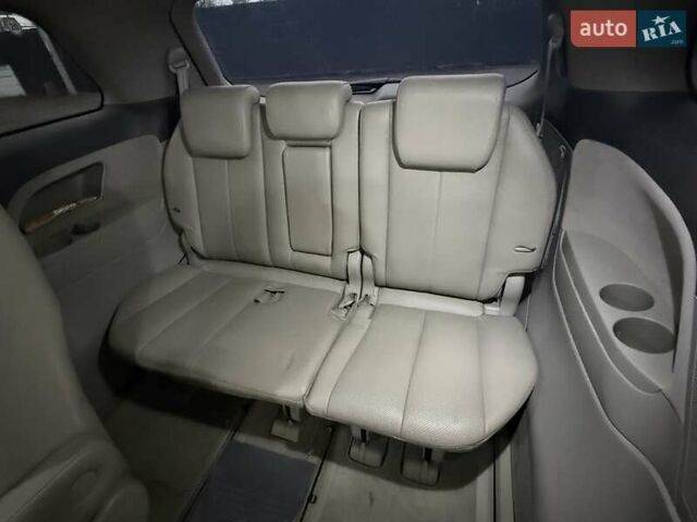 Белый Тойота Превиа, объемом двигателя 2.36 л и пробегом 182 тыс. км за 9500 $, фото 48 на Automoto.ua