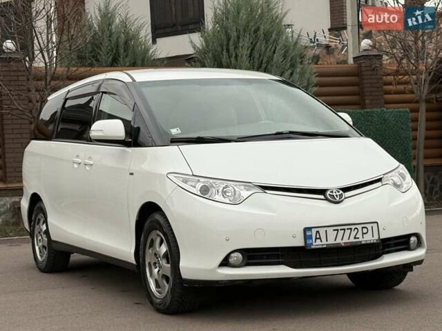 Белый Тойота Превиа, объемом двигателя 2.36 л и пробегом 182 тыс. км за 9500 $, фото 11 на Automoto.ua