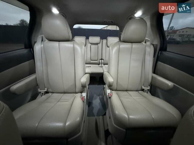 Белый Тойота Превиа, объемом двигателя 2.36 л и пробегом 182 тыс. км за 9500 $, фото 67 на Automoto.ua