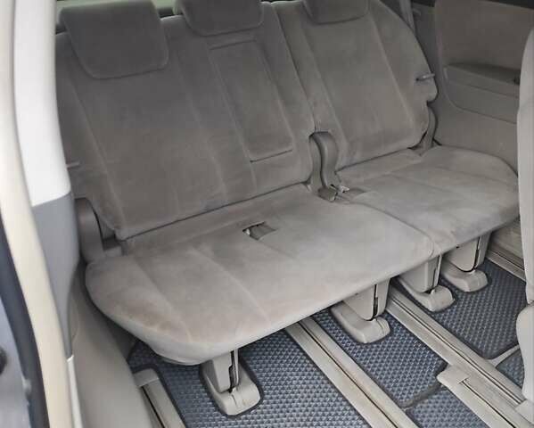 Бежевий Тойота Превіа, об'ємом двигуна 2.4 л та пробігом 300 тис. км за 10541 $, фото 7 на Automoto.ua