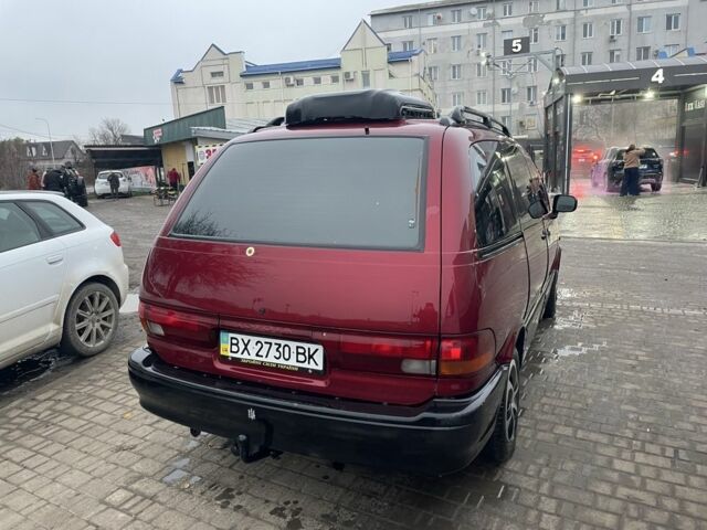 Красный Тойота Превиа, объемом двигателя 2.4 л и пробегом 460 тыс. км за 2500 $, фото 3 на Automoto.ua