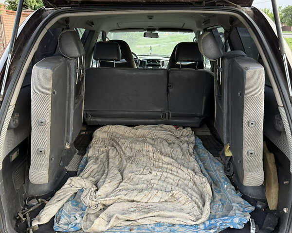 Красный Тойота Превиа, объемом двигателя 2.4 л и пробегом 410 тыс. км за 2400 $, фото 7 на Automoto.ua