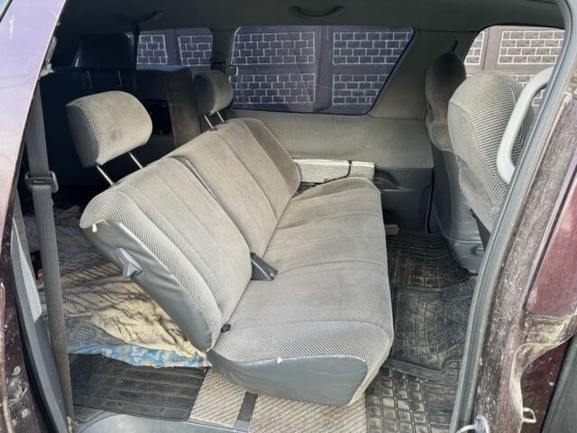 Красный Тойота Превиа, объемом двигателя 2.4 л и пробегом 410 тыс. км за 2200 $, фото 8 на Automoto.ua