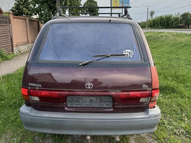 Красный Тойота Превиа, объемом двигателя 2.4 л и пробегом 410 тыс. км за 2200 $, фото 3 на Automoto.ua