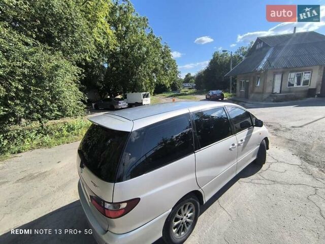 Сірий Тойота Превіа, об'ємом двигуна 0 л та пробігом 400 тис. км за 7200 $, фото 1 на Automoto.ua