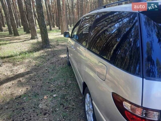 Серый Тойота Превиа, объемом двигателя 2 л и пробегом 387 тыс. км за 5300 $, фото 4 на Automoto.ua