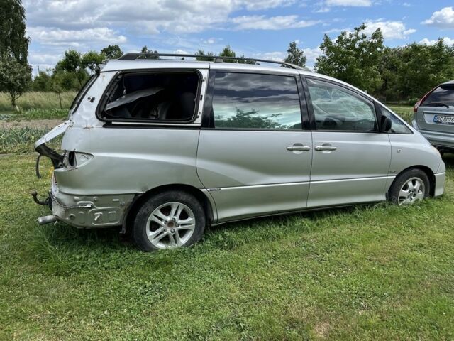 Серый Тойота Превиа, объемом двигателя 2 л и пробегом 300 тыс. км за 2722 $, фото 2 на Automoto.ua