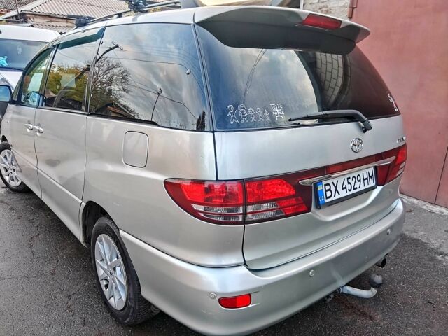 Серый Тойота Превиа, объемом двигателя 2.4 л и пробегом 310 тыс. км за 4900 $, фото 2 на Automoto.ua