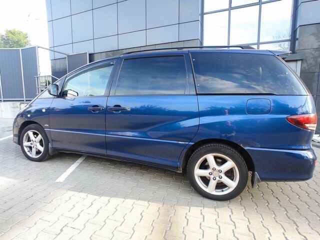 Синий Тойота Превиа, объемом двигателя 2 л и пробегом 380 тыс. км за 4500 $, фото 3 на Automoto.ua