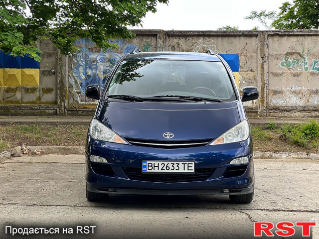 Синий Тойота Превиа, объемом двигателя 2 л и пробегом 276 тыс. км за 7400 $, фото 1 на Automoto.ua
