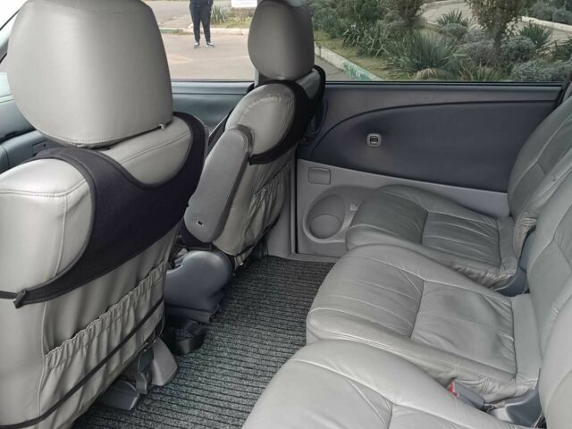 Зеленый Тойота Превиа, объемом двигателя 2.4 л и пробегом 340 тыс. км за 6000 $, фото 6 на Automoto.ua