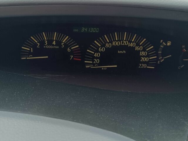 Зеленый Тойота Превиа, объемом двигателя 2.4 л и пробегом 340 тыс. км за 6000 $, фото 10 на Automoto.ua