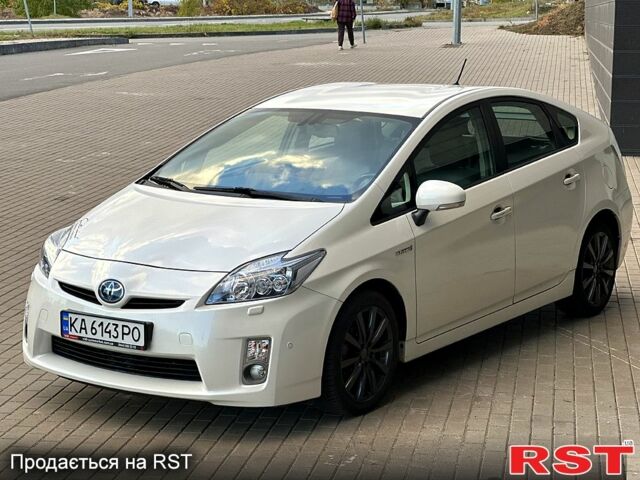 Білий Тойота Пріус, об'ємом двигуна 1.8 л та пробігом 293 тис. км за 10750 $, фото 1 на Automoto.ua