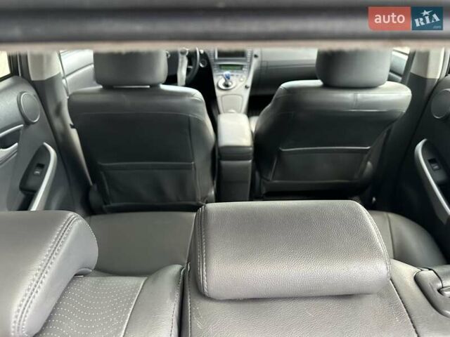 Белый Тойота Приус, объемом двигателя 1.8 л и пробегом 293 тыс. км за 10950 $, фото 21 на Automoto.ua