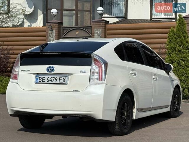 Белый Тойота Приус, объемом двигателя 1.8 л и пробегом 230 тыс. км за 10500 $, фото 43 на Automoto.ua