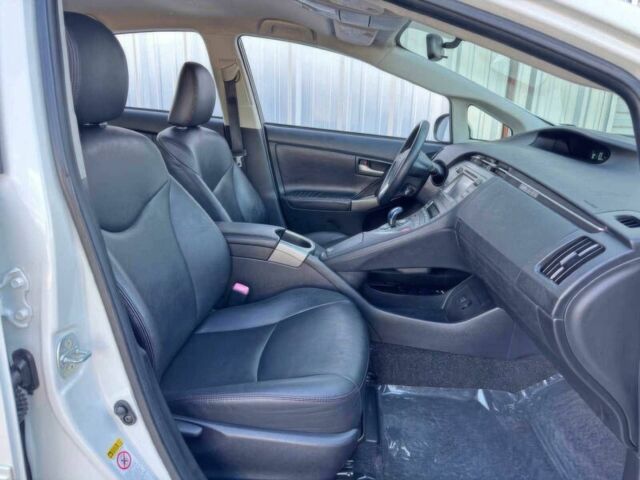 Білий Тойота Пріус, об'ємом двигуна 1.8 л та пробігом 86 тис. км за 1700 $, фото 8 на Automoto.ua