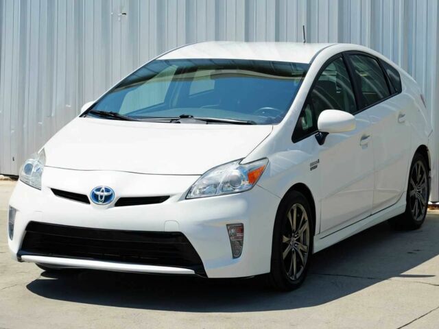 Білий Тойота Пріус, об'ємом двигуна 1.8 л та пробігом 86 тис. км за 1700 $, фото 2 на Automoto.ua