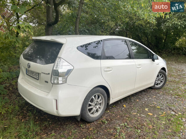 Білий Тойота Пріус, об'ємом двигуна 1.8 л та пробігом 477 тис. км за 11500 $, фото 6 на Automoto.ua