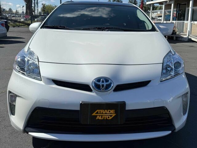 Белый Тойота Приус, объемом двигателя 1.8 л и пробегом 84 тыс. км за 11200 $, фото 1 на Automoto.ua