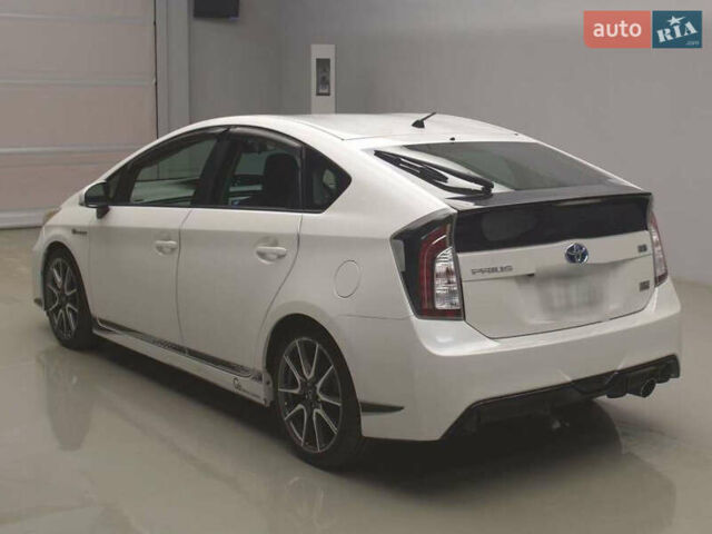 Тойота Приус 2014 в Одессе на Automoto.ua Белый Тойота Приус, объемом двигателя 1.8 л и пробегом 159 тыс. км за 13000 $, фото 34 на Automoto.ua