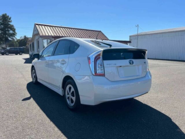 Белый Тойота Приус, объемом двигателя 1.8 л и пробегом 86 тыс. км за 6400 $, фото 7 на Automoto.ua