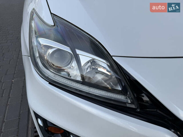 Тойота Приус 2014 в Одессе на Automoto.ua Белый Тойота Приус, объемом двигателя 1.8 л и пробегом 159 тыс. км за 13000 $, фото 9 на Automoto.ua
