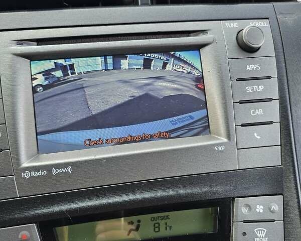 Белый Тойота Приус, объемом двигателя 1.8 л и пробегом 240 тыс. км за 12500 $, фото 19 на Automoto.ua