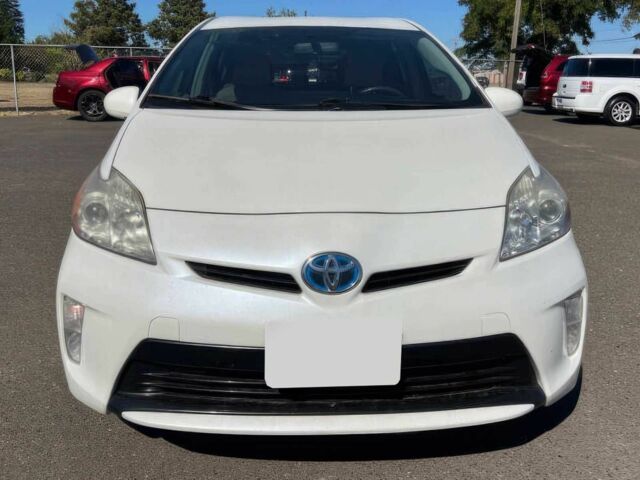 Белый Тойота Приус, объемом двигателя 1.8 л и пробегом 86 тыс. км за 6400 $, фото 1 на Automoto.ua