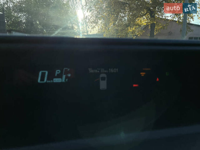 Білий Тойота Пріус, об'ємом двигуна 1.5 л та пробігом 98 тис. км за 8500 $, фото 13 на Automoto.ua