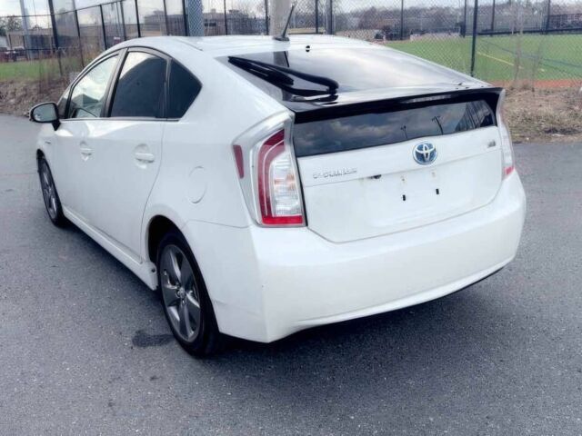 Белый Тойота Приус, объемом двигателя 1.8 л и пробегом 72 тыс. км за 6500 $, фото 3 на Automoto.ua