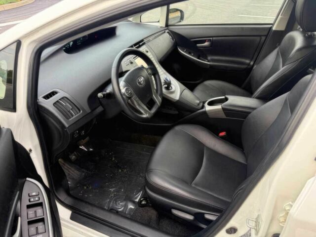 Белый Тойота Приус, объемом двигателя 1.8 л и пробегом 71 тыс. км за 7600 $, фото 7 на Automoto.ua