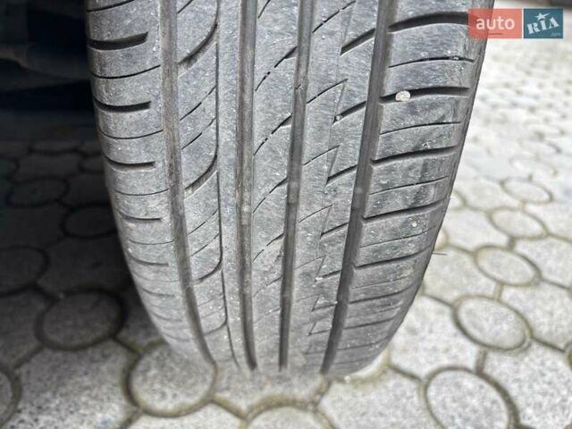 Тойота Приус 2015 в Днепре (Днепропетровске) на Automoto.ua Белый Тойота Приус, объемом двигателя 1.5 л и пробегом 152 тыс. км за 12000 $, фото 18 на Automoto.ua