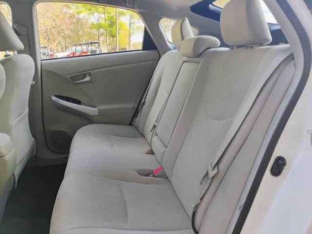 Белый Тойота Приус, объемом двигателя 1.8 л и пробегом 99 тыс. км за 8500 $, фото 7 на Automoto.ua