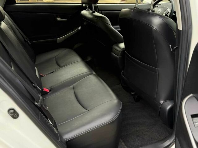 Белый Тойота Приус, объемом двигателя 1.8 л и пробегом 71 тыс. км за 5900 $, фото 10 на Automoto.ua