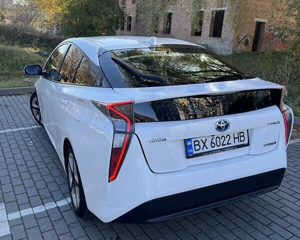 Белый Тойота Приус, объемом двигателя 1.8 л и пробегом 240 тыс. км за 17700 $, фото 9 на Automoto.ua